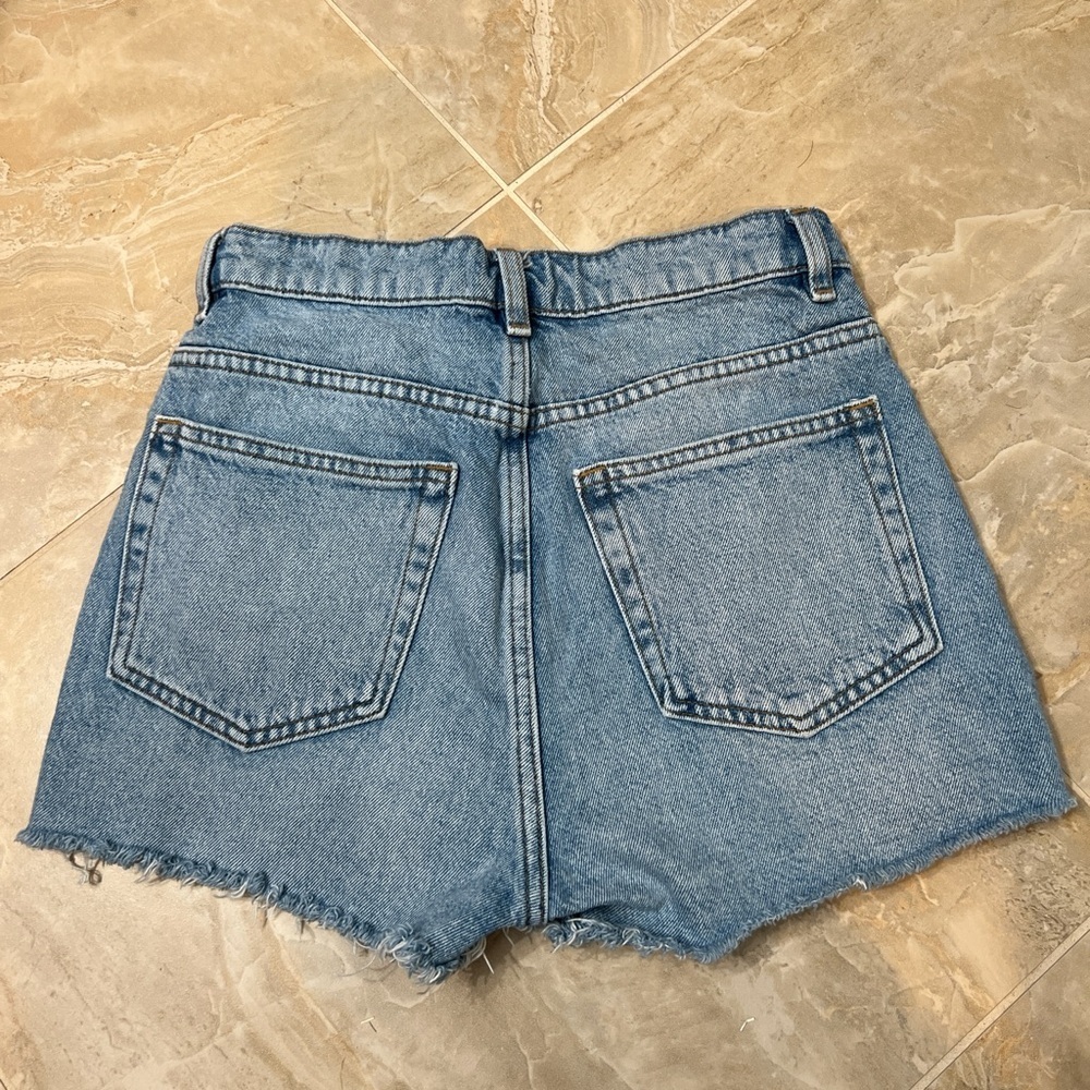 & Other Stories Dream Cut Denim Raw Edge High Waist Short Size 4 - Picture 3 of 4